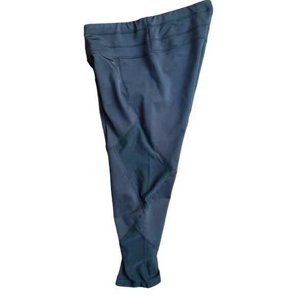 Athleta Aura Sonar Capri Leggings Gym Yoga Pants Womens Workout Pants Size S - Picture 7 of 7